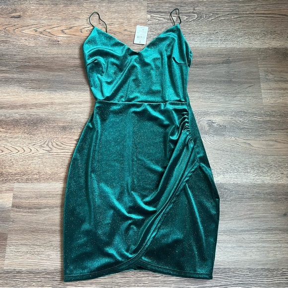 Windsor Green Velvet Glitter Dress - Picture 1 of 6